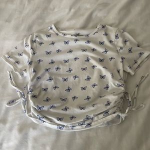 Butterfly print baby tee sinched